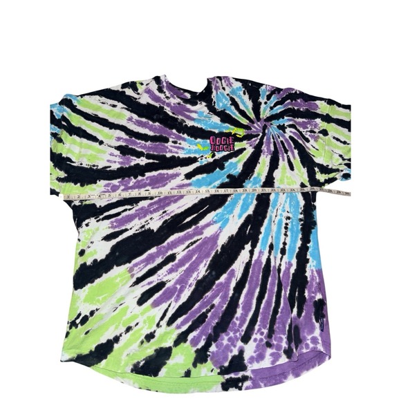 Disney 2022 Oogie Boogie Bash Tie-Dye Halloween Glow‎ In The Dark Spirit Jersey - Picture 8 of 11